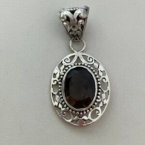 925 Sterling Silver Pendant with Smoky Quartz Stone